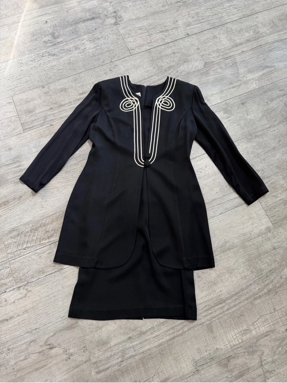 Julian Taylor Vintage 80’s Contemporary Black Suit Dress with Ivory Trim